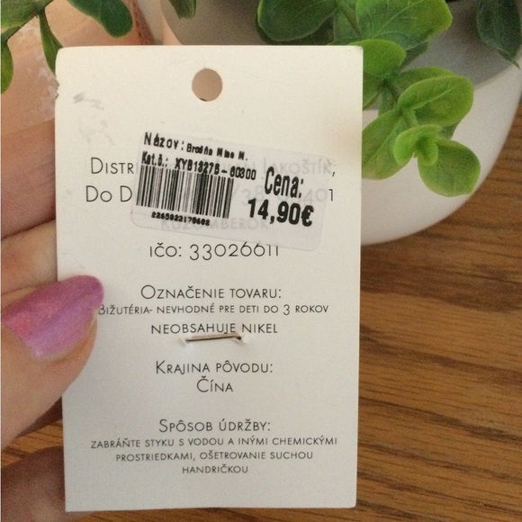 NWT Crystal Swan Brooch - Picture 7 of 7